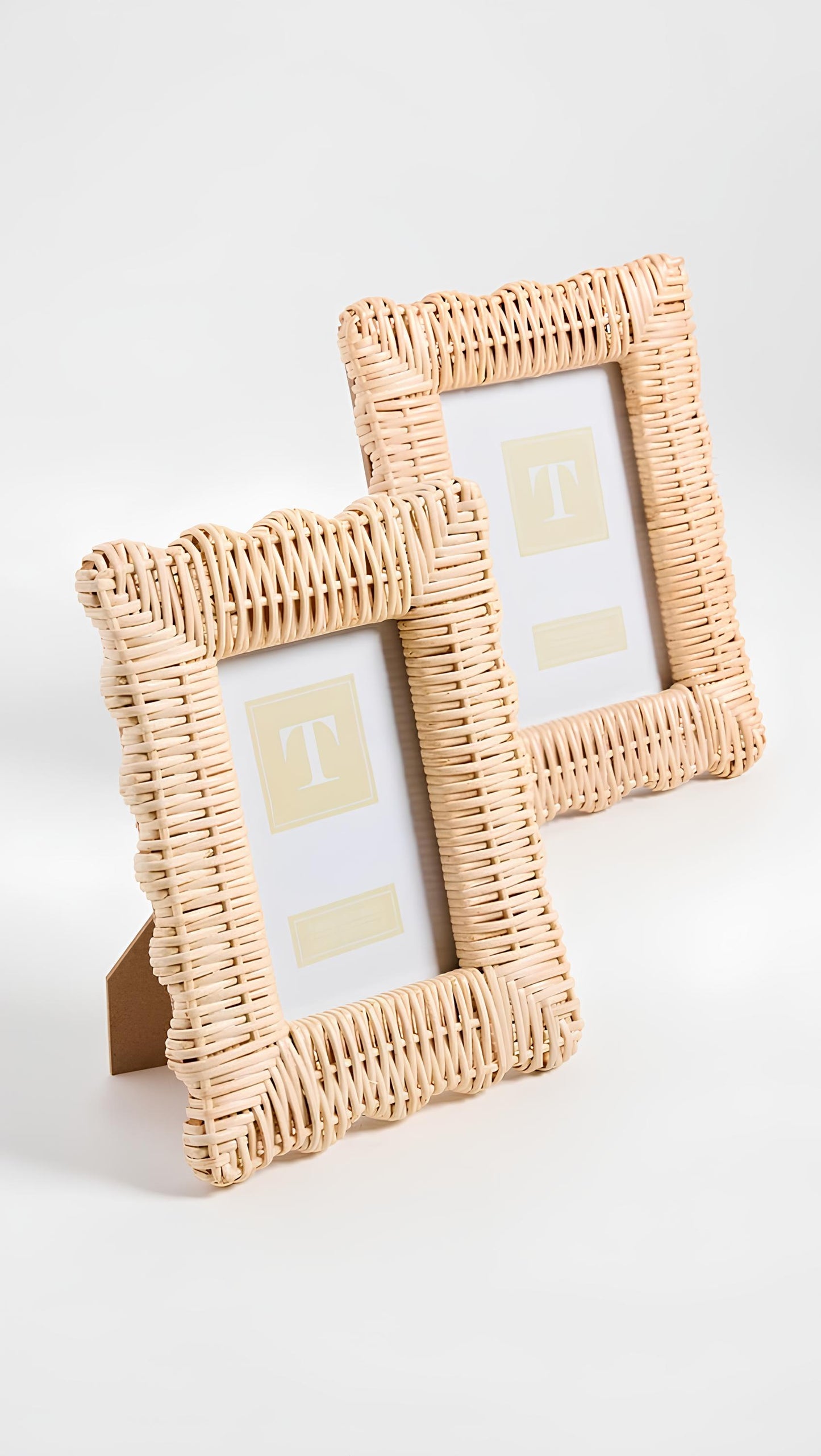 Rattan Photo Frame | Cane Photo Frame | Bamboo Photo Frame - Kashvi - Akway