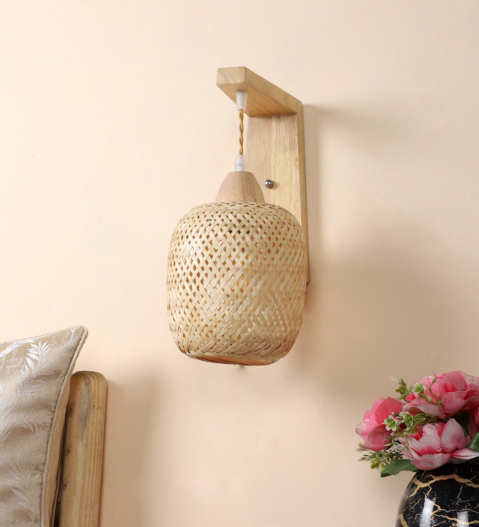 Modern Wall Lamp For Living Room | Art Deco Wall Light - Aryuu - Akway Lighting > Wall Lamps (Image 3)