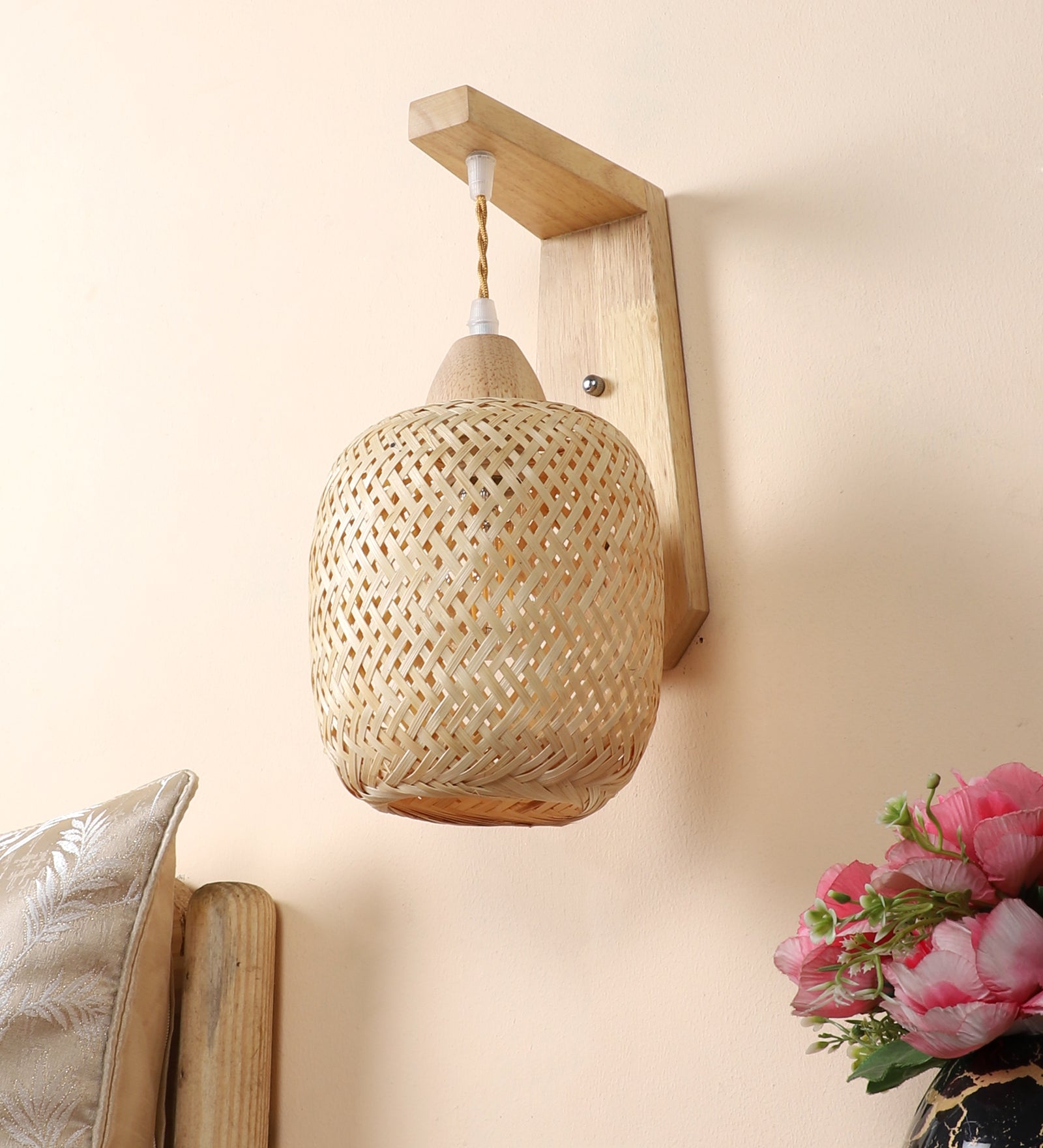 Modern Wall Lamp For Living Room | Art Deco Wall Light - Aryuu - Akway Lighting > Wall Lamps (Image 7)