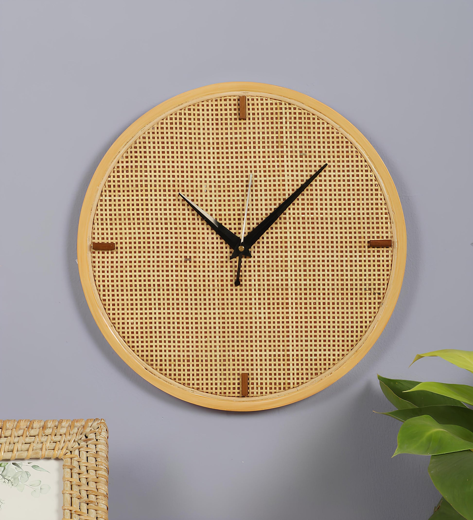 Rattan Wall Clock for Living Room Stylish - Handwoven Bamboo Clock for Home, Kitchen, Hall | Boho Decorative Round Wicker Wal