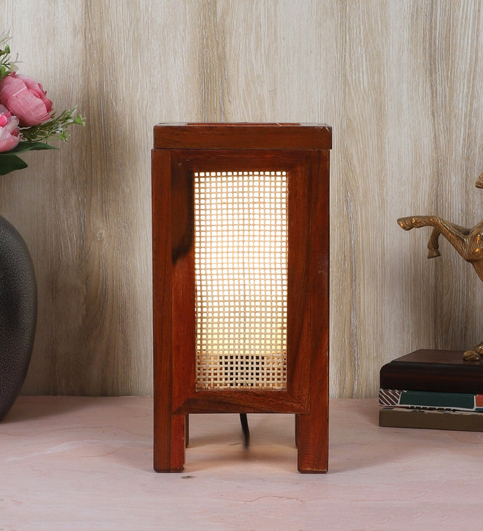 Anniversary gift for parents - handmade bamboo table lamp by Akway