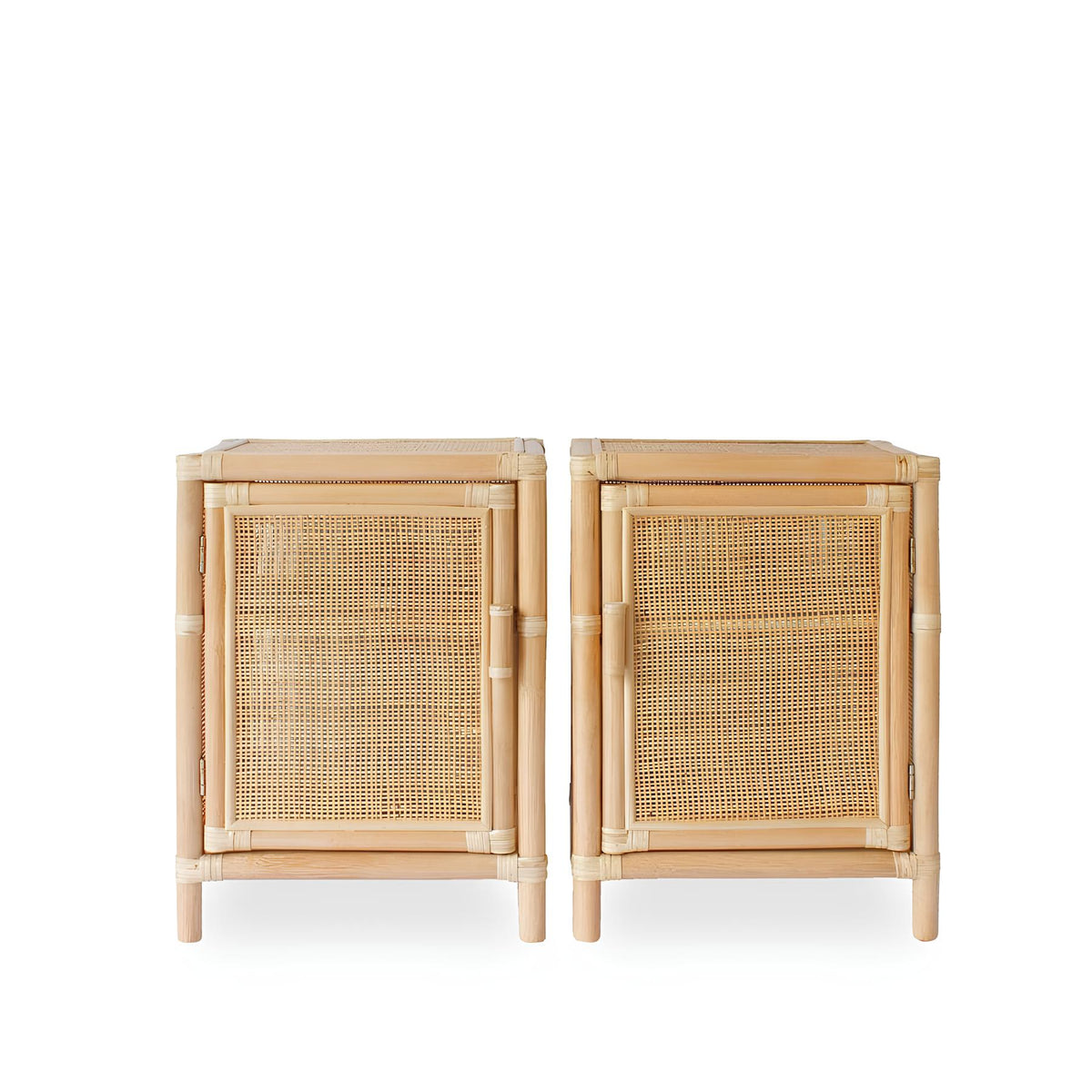 Tables Akway