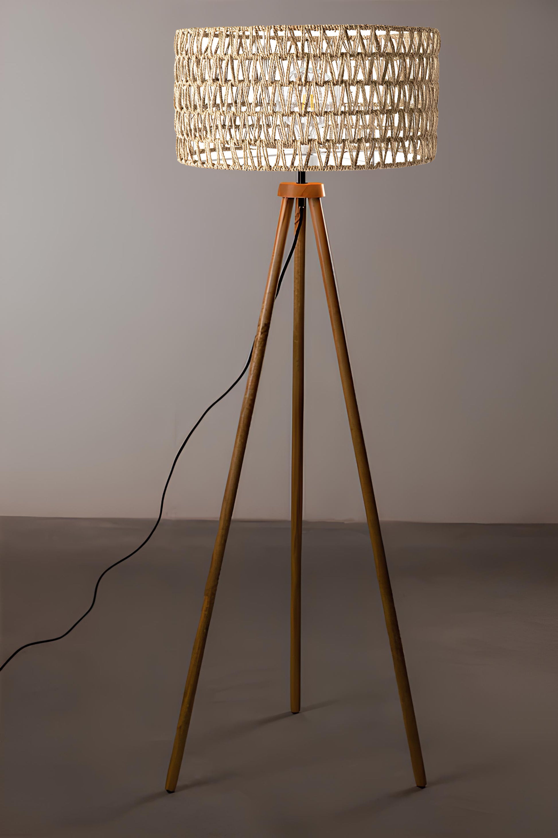 Rattan Floor Lamp | Bamboo Floor Lamp | Cane Floor Lamp - Lavya - Akway Lighting > Floor Lamps (Image 4)