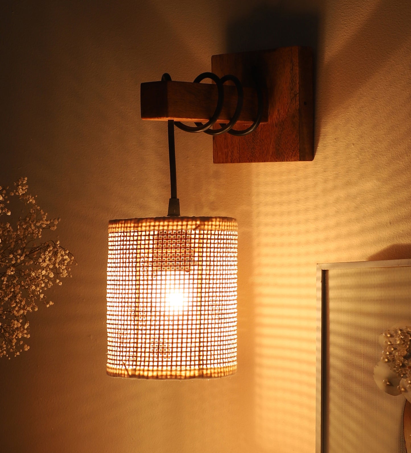 Modern Handcrafted Rattan Wall Lamp for Warm Ambient Lighting - Hazel - Image 11