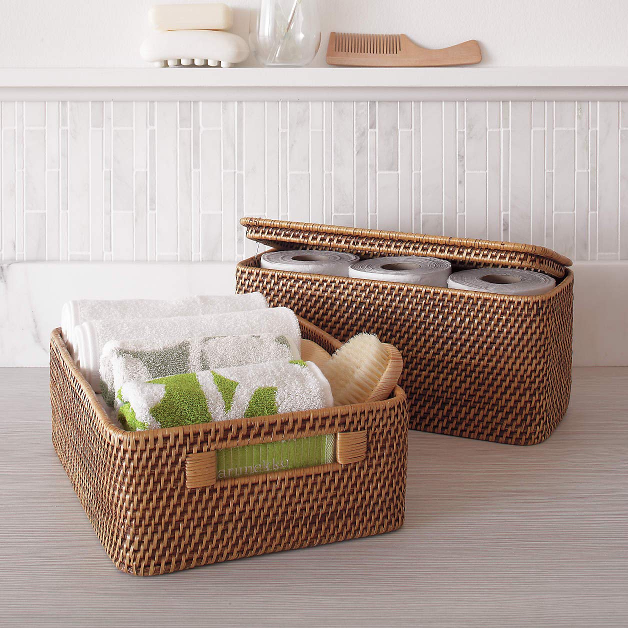 AKWAY Handmade Rattan Wicker Basket (14 L x 10 W x 5 H inch, Beige) - Akway