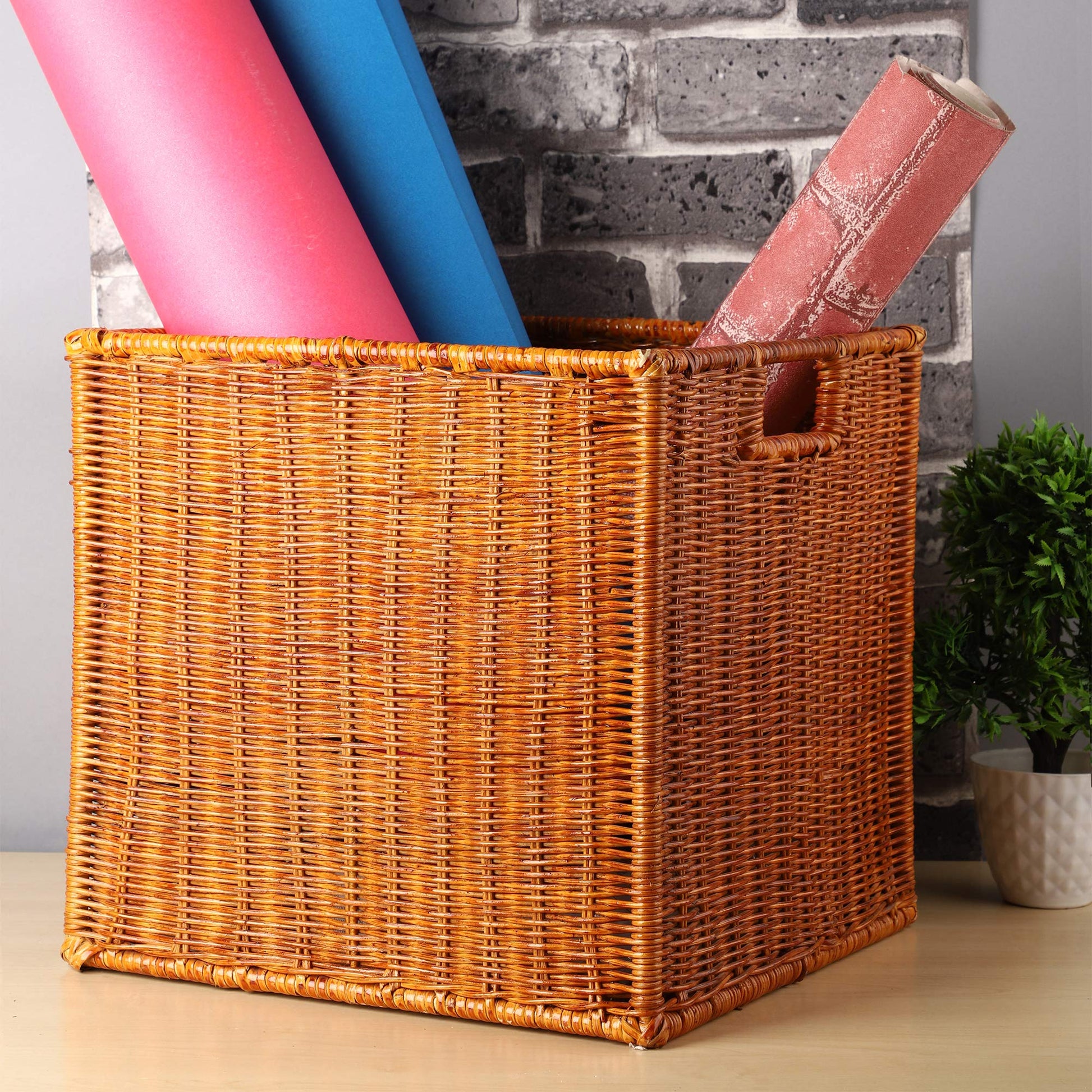 AKWAY Wicker wardrobe basket for storage, cloths, newspapers, photos or other memorabilia (12.5" W x 13.5" L x 12.5" H, Glossy Brown) - Akway